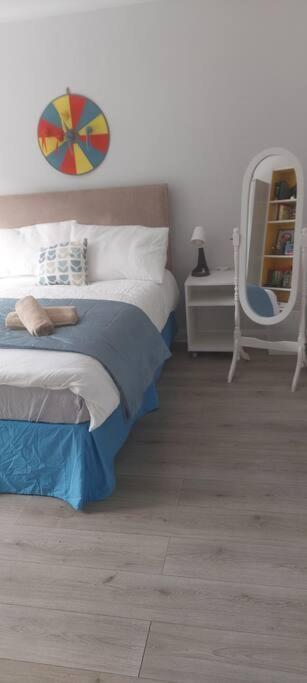 Bellevue Bungalow - Comfortable Home With Amazing Views بلفاست المظهر الخارجي الصورة